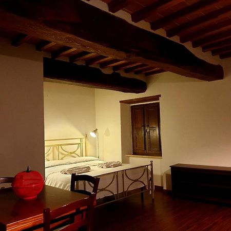 Artemisia Apartment Кастільйоне-д'Орчія Екстер'єр фото